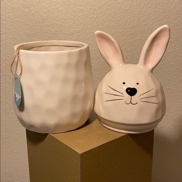 Whimsical Cupboard Bunny 🐰 Canister/Cookie Jar - Picture 4 of 8